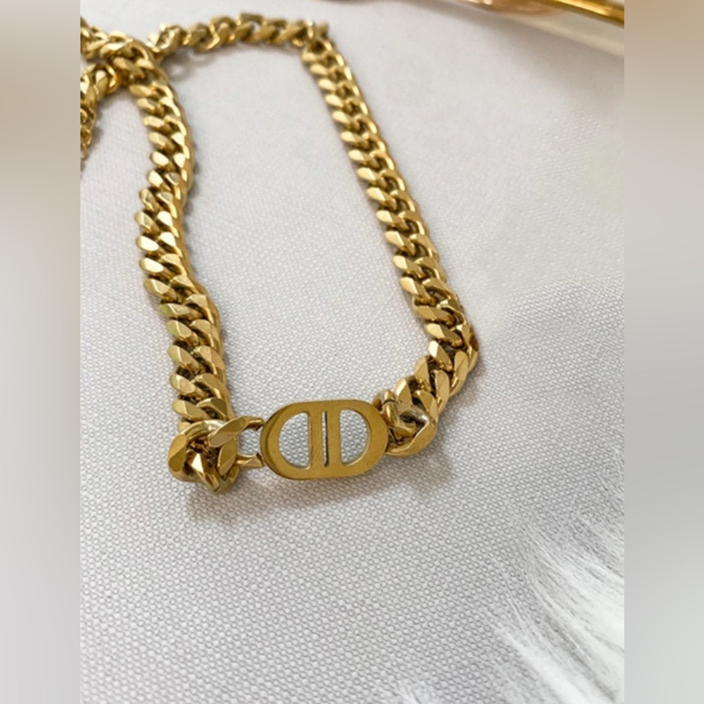 Gold Plated Stainless Steel Chain Necklace - Picture 4 of 4